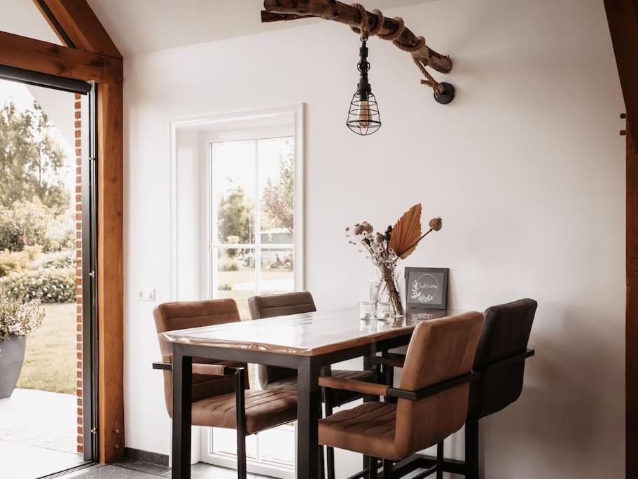 -Nieuw- Luxe & Sfeervol Vakantiehuis Tholen Extérieur photo